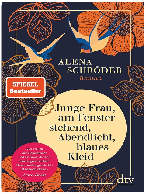 Junge Frau, am Fenster stehend, Abendlicht, blaues Kleid: Roman | »Eine berührende Jahrhundertgeschichte« BRIGITTE