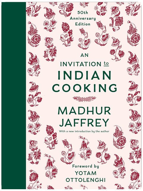 An Invitation to Indian Cooking: A James Beard Award Winner: 50th Anniversary Edition: Ein Kochbuch